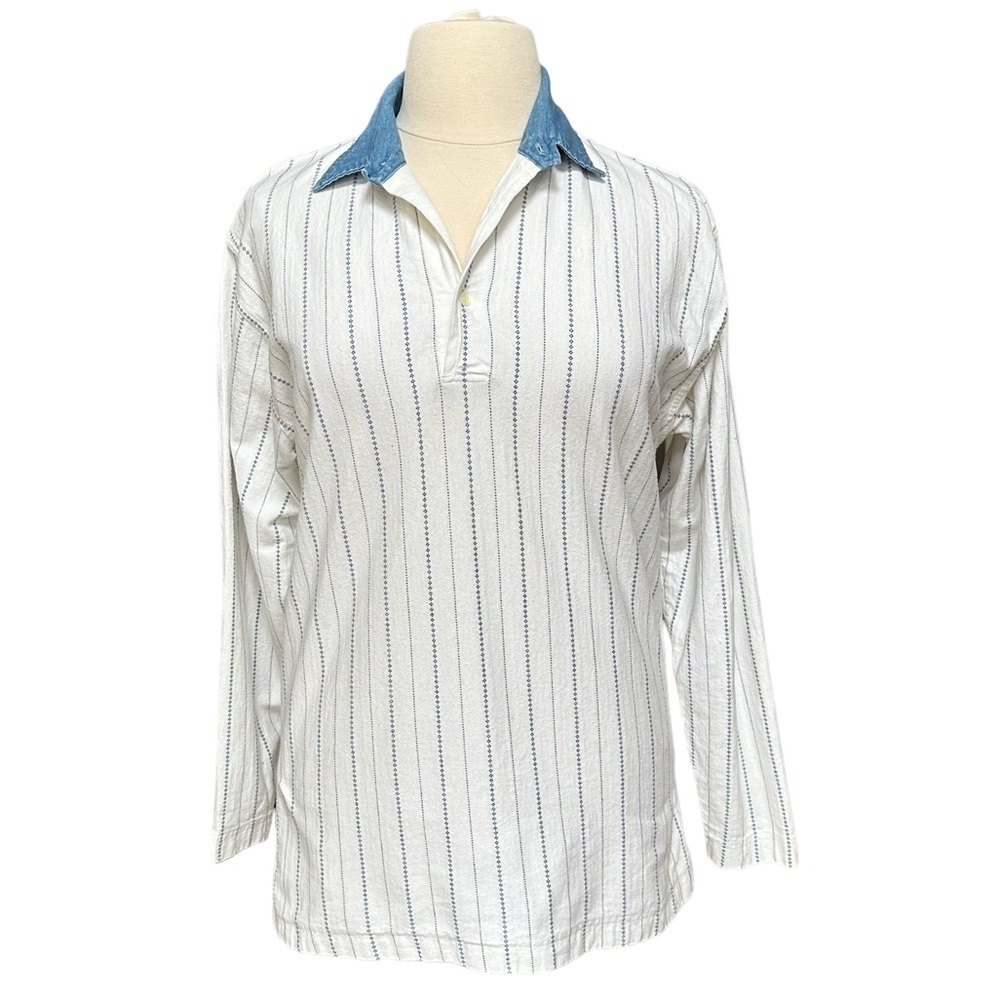 Liz Claiborne White Pinstripe‎ Long Sleeve Shirt with 1/4  Denim Collar Size: L